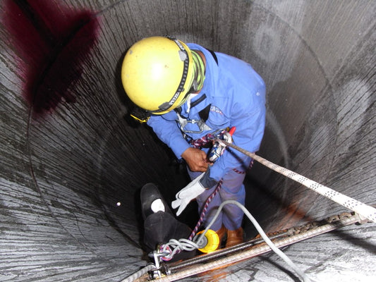 Confined Space Entrant and Attendant Training
